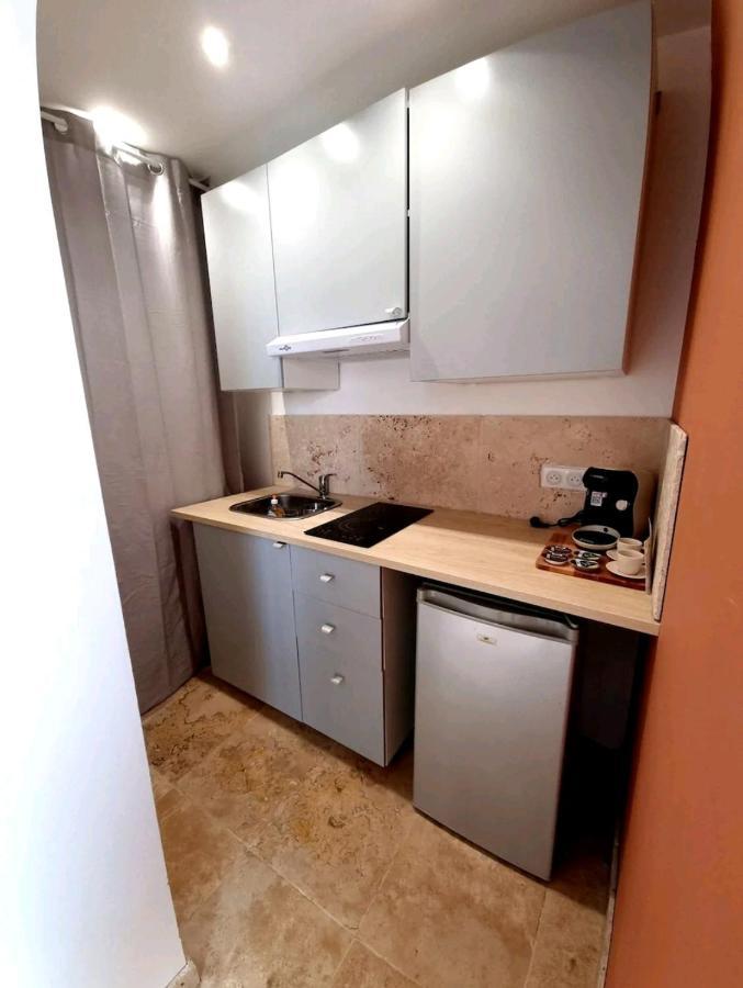 Suite Jaccuzzi En Camargue Port-Saint-Louis-du-Rhone Exteriér fotografie