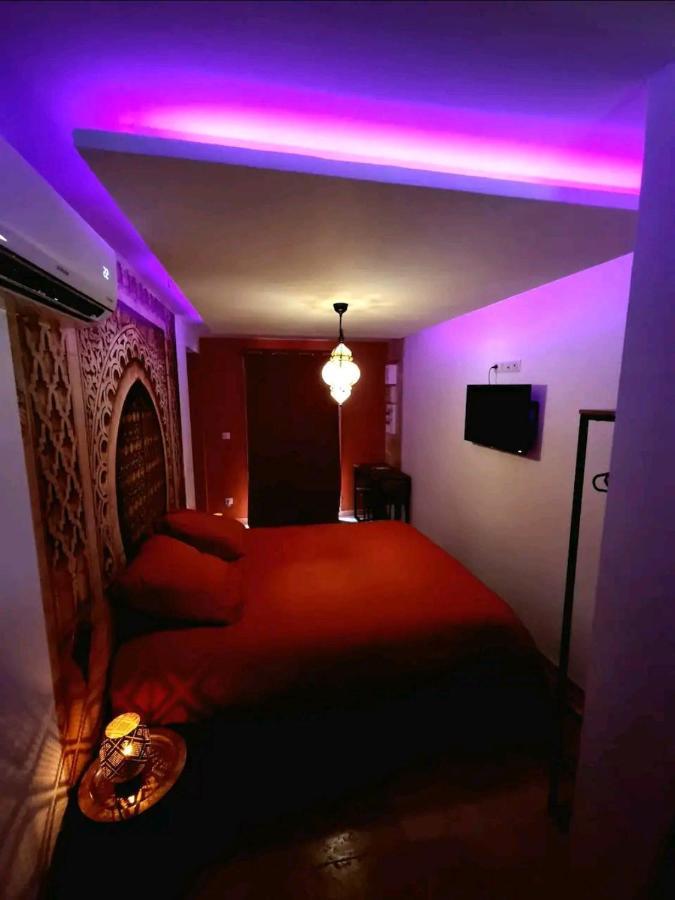 Suite Jaccuzzi En Camargue Port-Saint-Louis-du-Rhone Exteriér fotografie